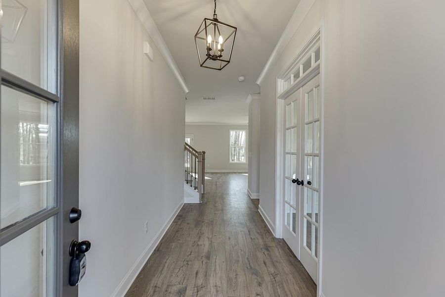 Spacious, unfurnished interior of a new home in , Jefferson (Image 32).