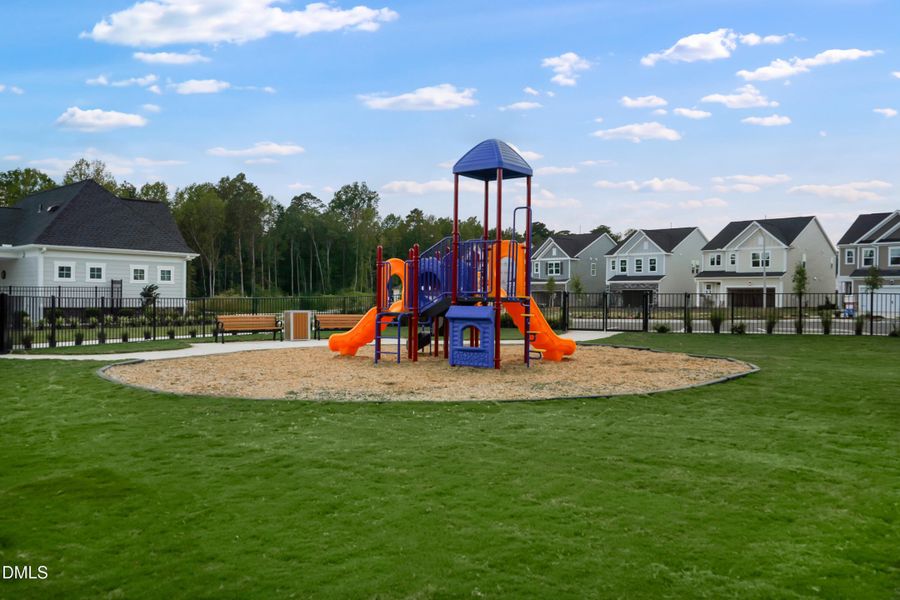 SUN_CaydenCove_Pic_Playground_04