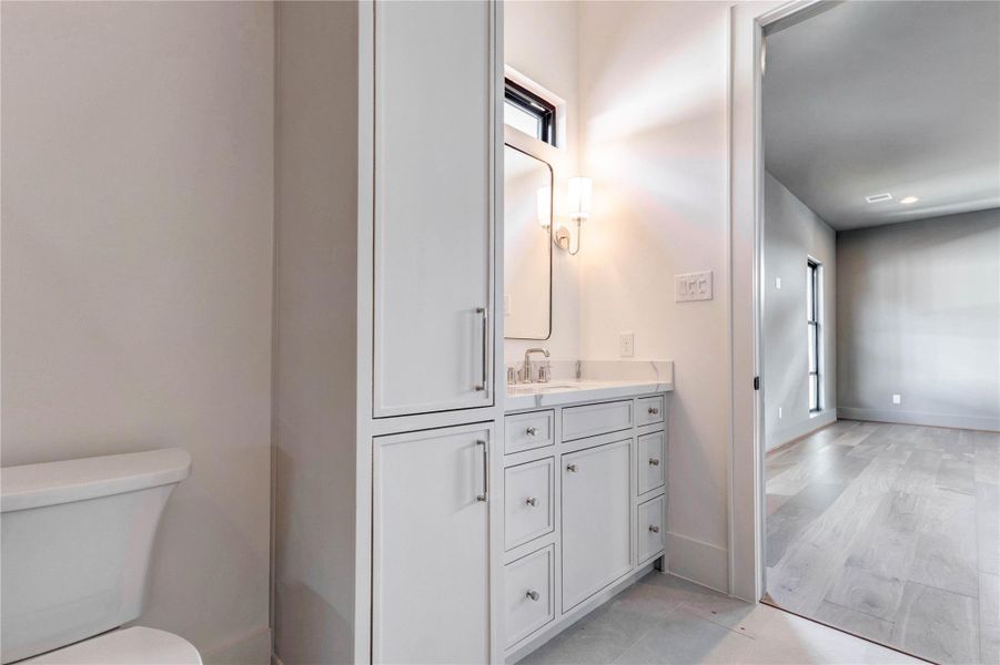 Furnished interior view inside a new home in , Houston (Image 19).