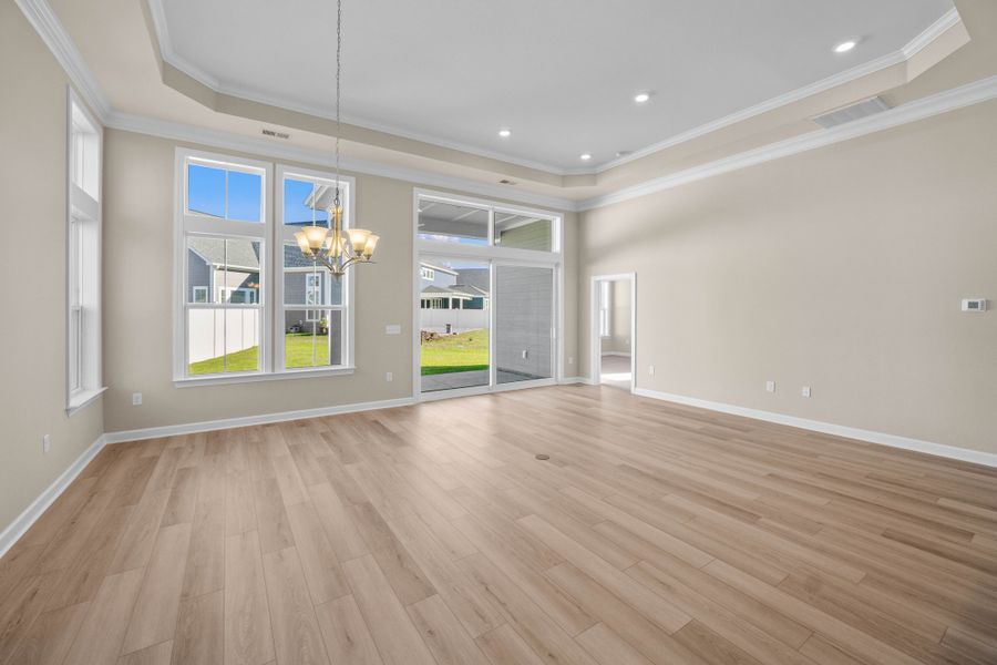 Spacious, unfurnished interior of a new home in Waterbridge, Myrtle Beach (Image 15).