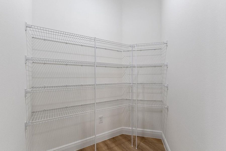 8635-98th-Ct-HigMedia-024-1280 8635-98th-Ct-HigMedia-024-1280