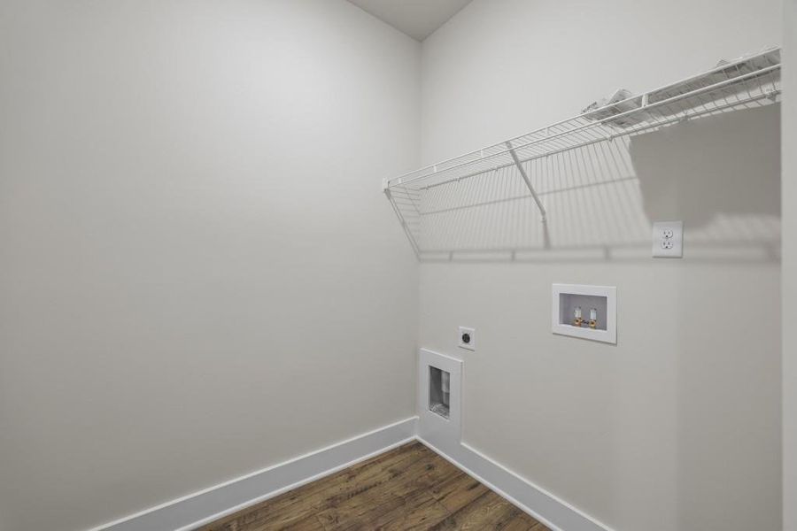 Spacious, unfurnished interior of a new home in , Hartwell (Image 51).
