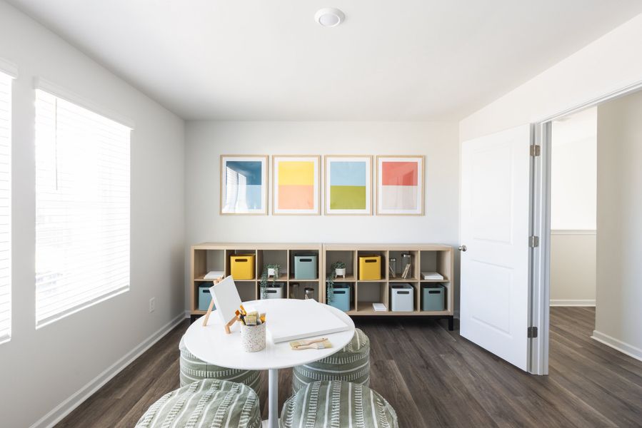 2,433sf New Home in Richlands, NC.  - Slide 28