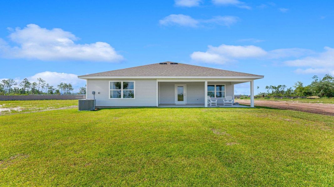 Representative exterior details of a home built from the The Ryder by D.R. Horton in Morningside, Panama City (Image 4). Representative exterior details of a home built from the The Ryder by D.R. Horton in Morningside, Panama City (Image 4).
