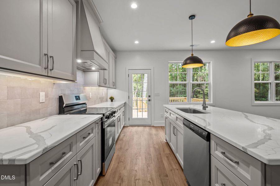 27-web-or-mls-P1086964