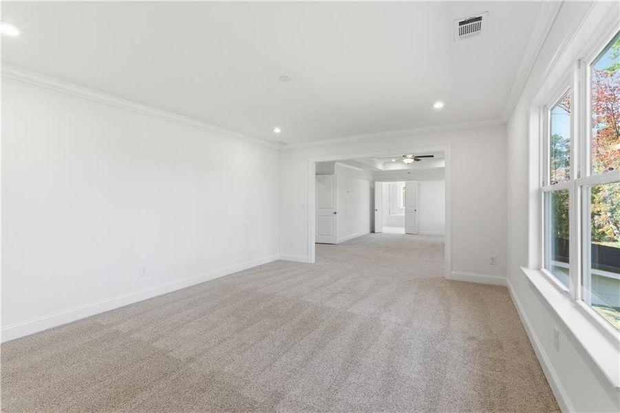 Spacious, unfurnished interior of a new home in The Estates at Hurricane Pointe, Douglasville (Image 23).
