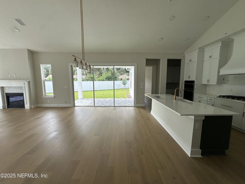Spacious, unfurnished interior of a new home in , St. Augustine (Image 34).