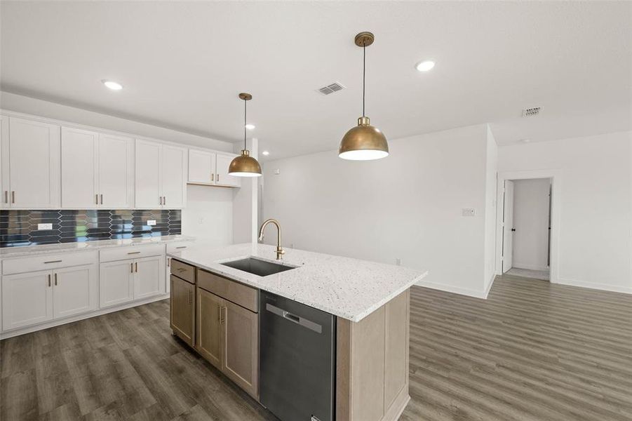 15_433 Wabash- Kitchen-5 15_433 Wabash- Kitchen-5