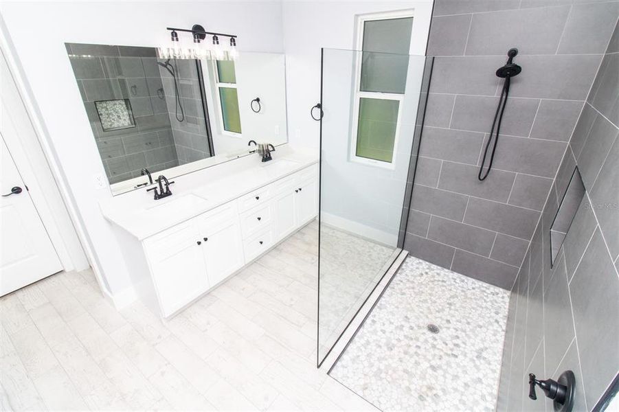 Furnished interior view inside a new home in , New Smyrna Beach (Image 7).