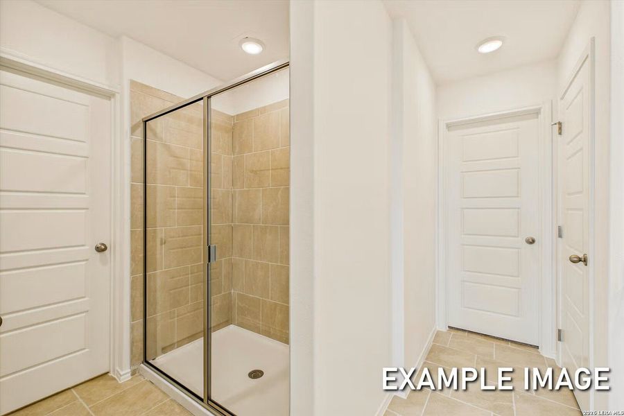 Furnished interior view inside a new home in Agave, San Antonio (Image 6).