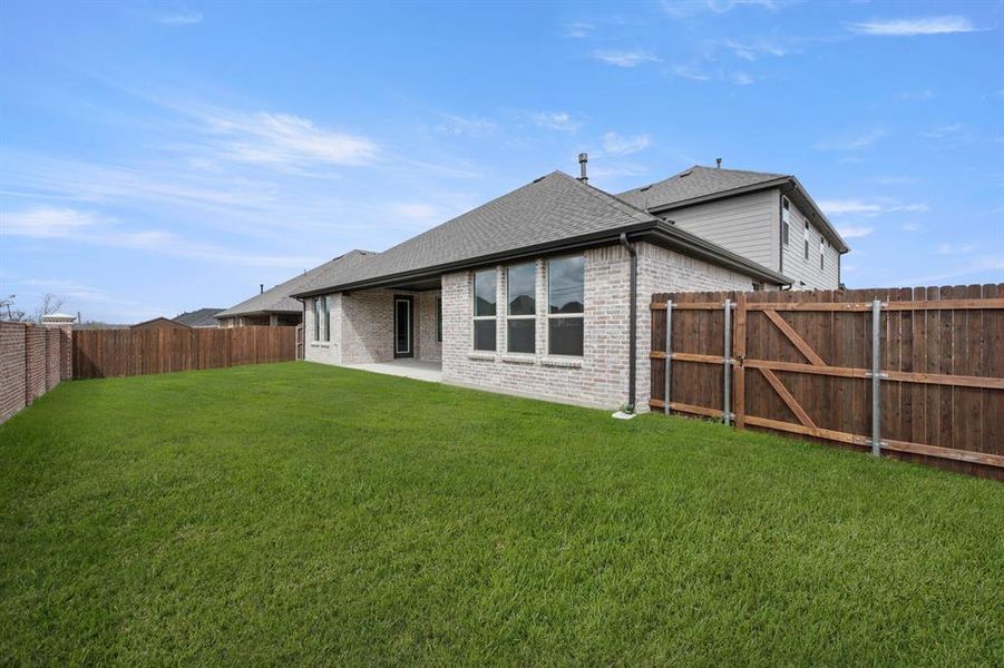 719 Bluestem- Back-2