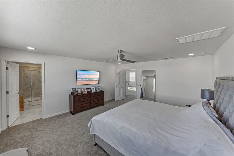 Furnished interior view inside a new home in Epperson, Wesley Chapel (Image 34). Furnished interior view inside a new home in Epperson, Wesley Chapel (Image 34).