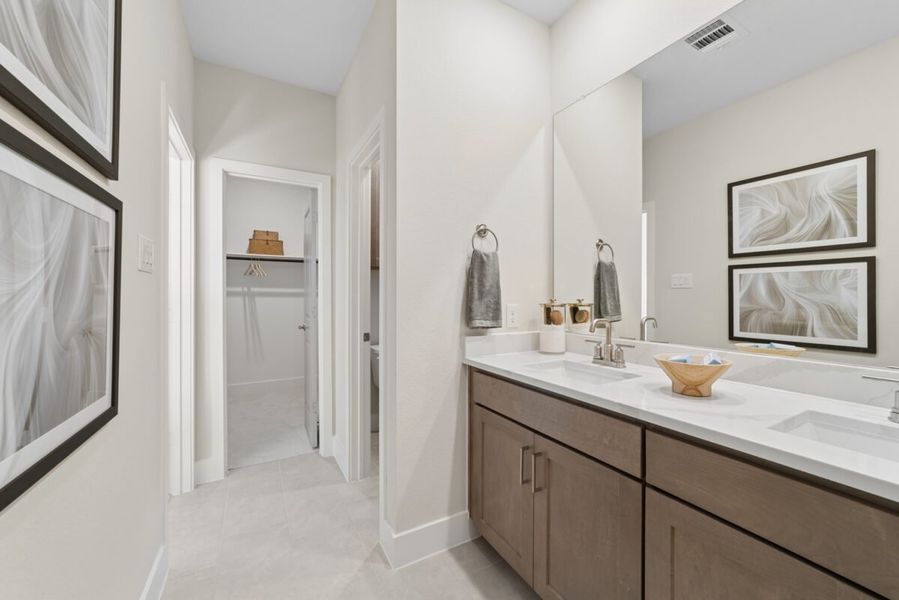 Representative furnished interior of a home built from the Broadway by Landon Homes in Fields - East Village, Frisco (Image 25). Representative furnished interior of a home built from the Broadway by Landon Homes in Fields - East Village, Frisco (Image 25).