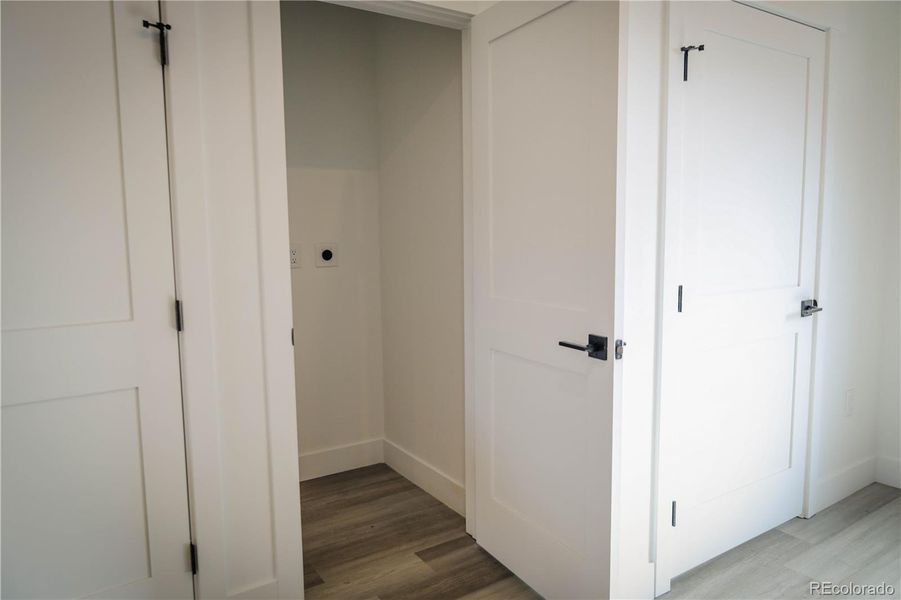 Spacious, unfurnished interior of a new home in , Buena Vista (Image 12).