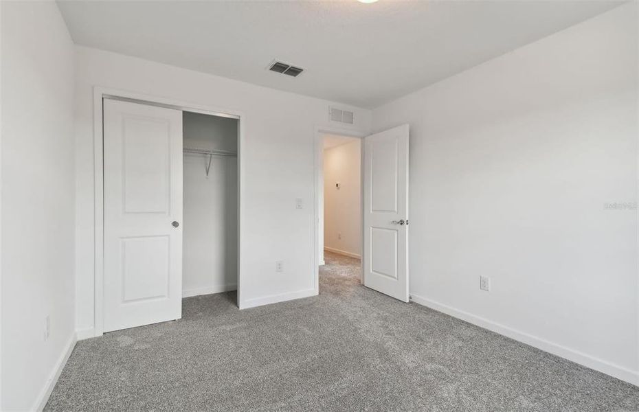 Spacious, unfurnished interior of a new home in , Parrish (Image 15).