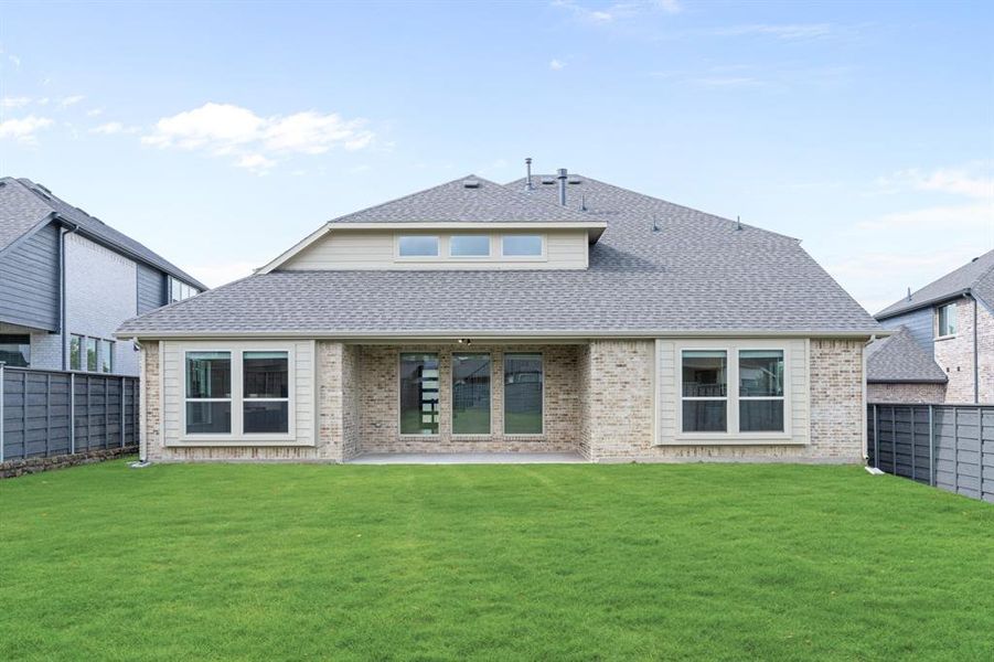 Exterior details and patio area of a home in Union Park Classic 60, Little Elm (Image 19). Exterior details and patio area of a home in Union Park Classic 60, Little Elm (Image 19).