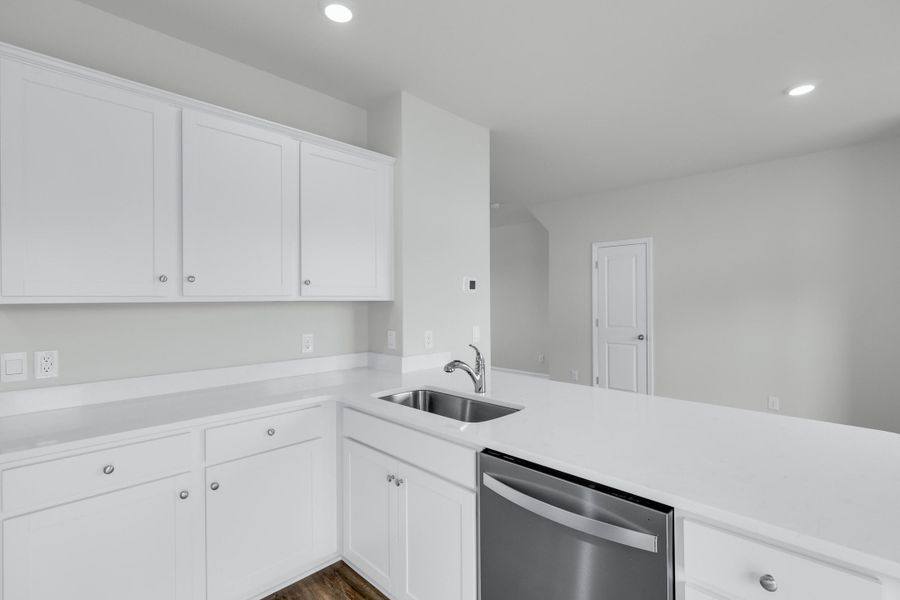 Furnished interior view inside a new home in Hillcrest, Ravenel (Image 7).