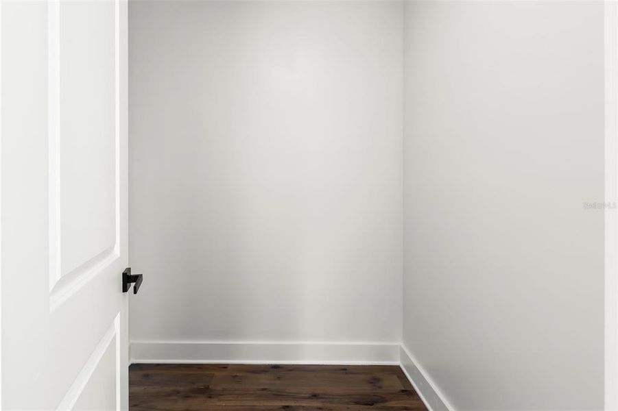 Spacious, unfurnished interior of a new home in , Safety Harbor (Image 50).