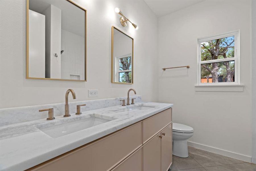 Furnished interior view inside a new home in , Bridgeport (Image 11).