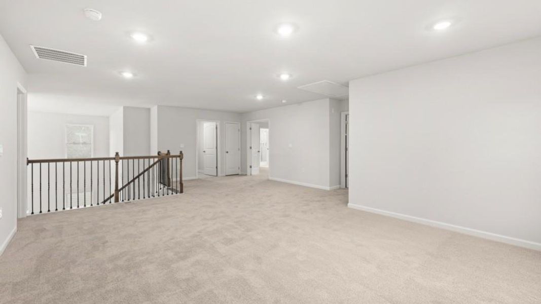 Spacious, unfurnished interior of a new home in Butner Estates, South Fulton (Image 27).