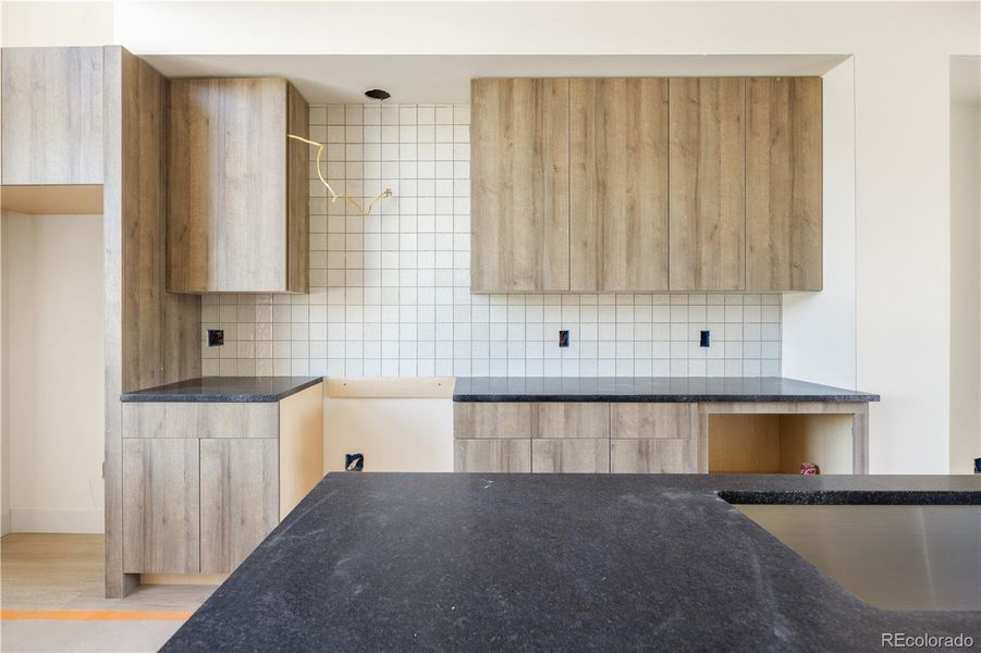 Image 12 of a home in .