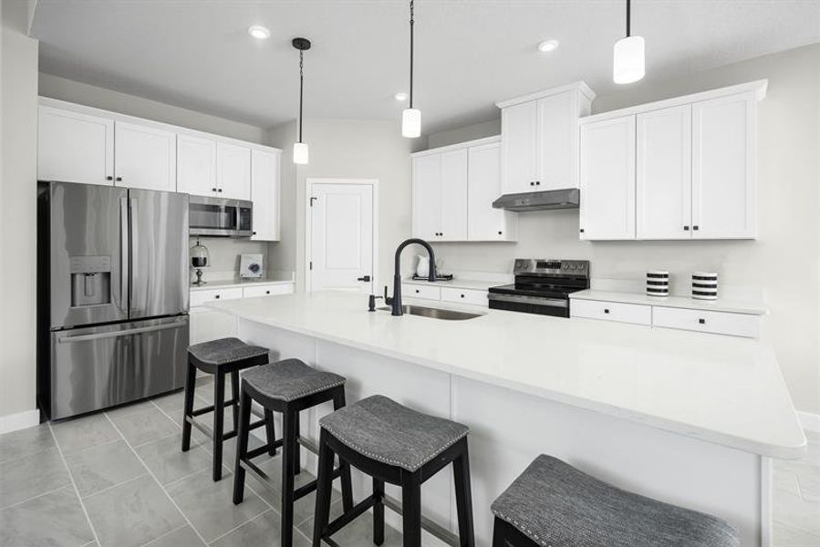 Representative furnished interior of a home built from the Patterson by Ryan Homes in Cedar Landings, Leesburg (Image 3).