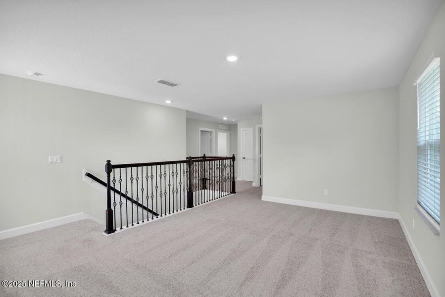 Spacious, unfurnished interior of a new home in Westport Landing, Jacksonville (Image 13).