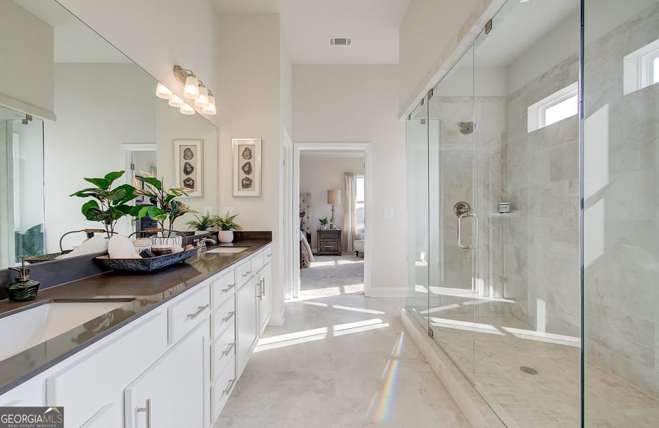 Furnished interior view inside a new home in Mallard’s Landing, Jefferson (Image 54).