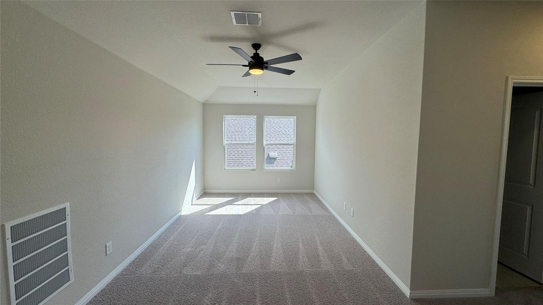 Spacious, unfurnished interior of a new home in Cannon Ranch 45s, Dripping Springs (Image 27). Spacious, unfurnished interior of a new home in Cannon Ranch 45s, Dripping Springs (Image 27).