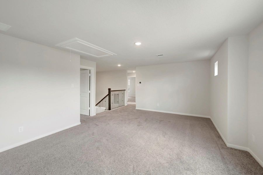 Spacious, unfurnished interior of a new home in Escondido - Retreat Collection, Magnolia (Image 16).