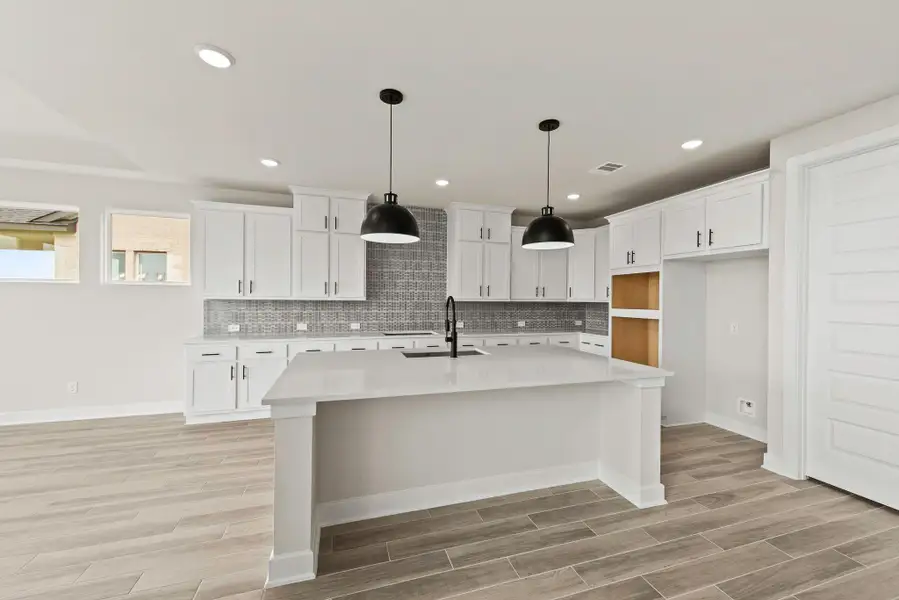 Representative image. Features, specifications, selections and colors may vary. Representative image. Features, specifications, selections and colors may vary.