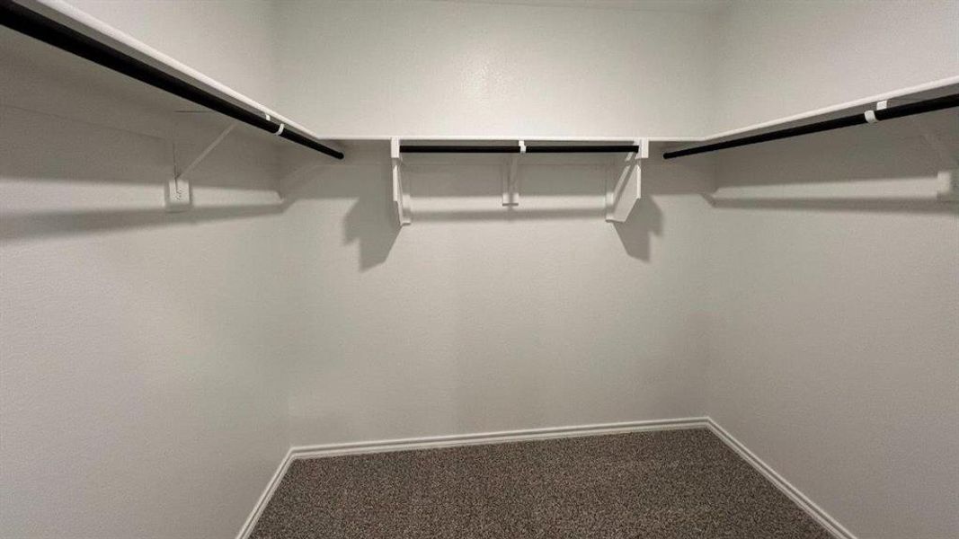 Spacious, unfurnished interior of a new home in Rosewood at Beltmill, Fort Worth (Image 10).