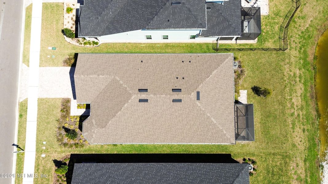 Image 82 of a home in .