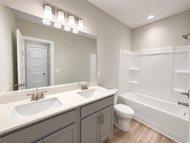 Furnished interior view inside a new home in Ponderosa Farms Estates, Gainesville (Image 9).