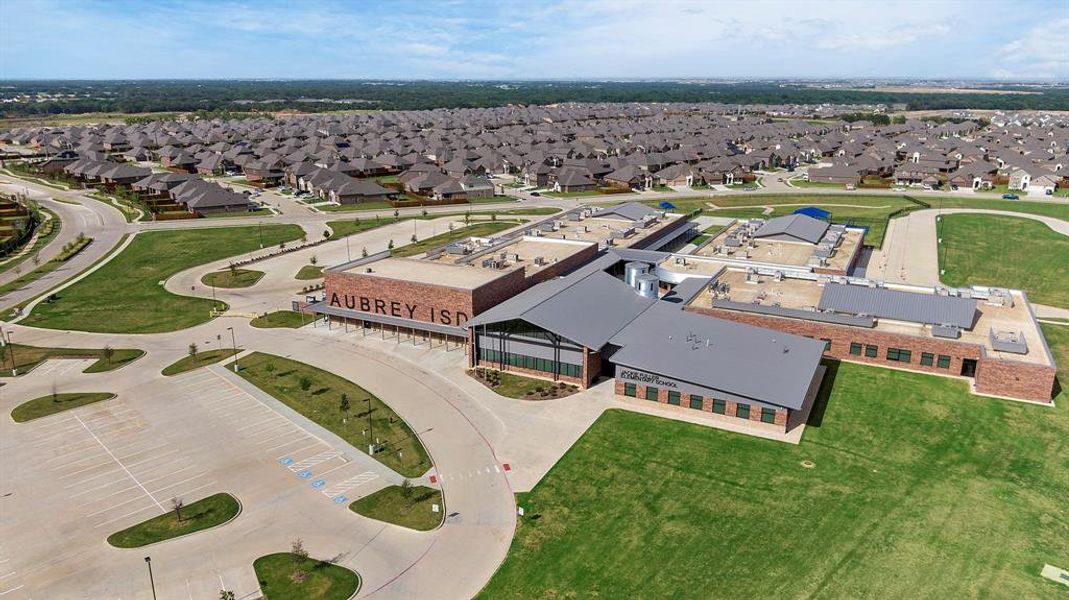 Image 18 of a home in Woodstone. Image 18 of a home in Woodstone.