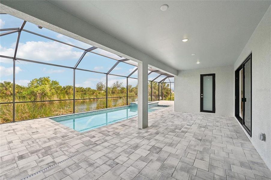 Exterior details and patio area of a home in , Port Charlotte (Image 23).