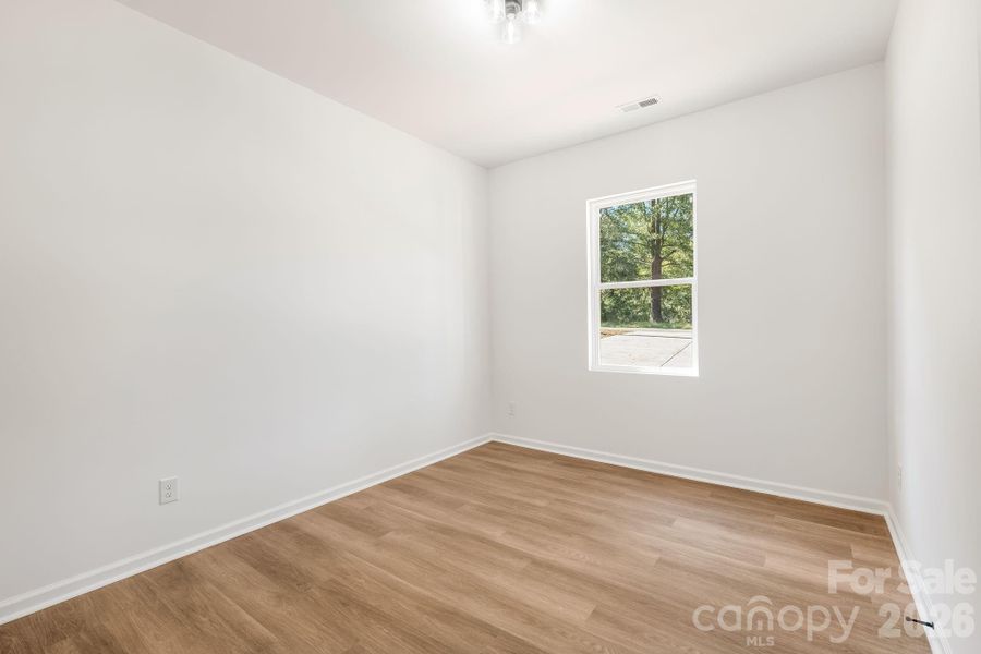 Spacious, unfurnished interior of a new home in , Cherryville (Image 24).