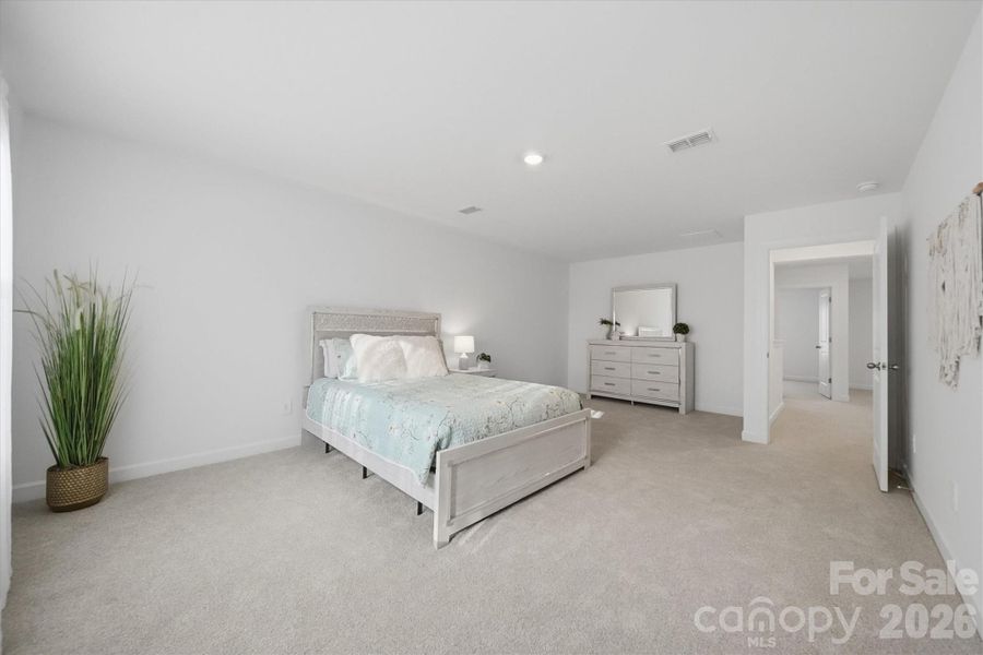 Furnished interior view inside a new home in Buffalo Ridge, Newton (Image 32).
