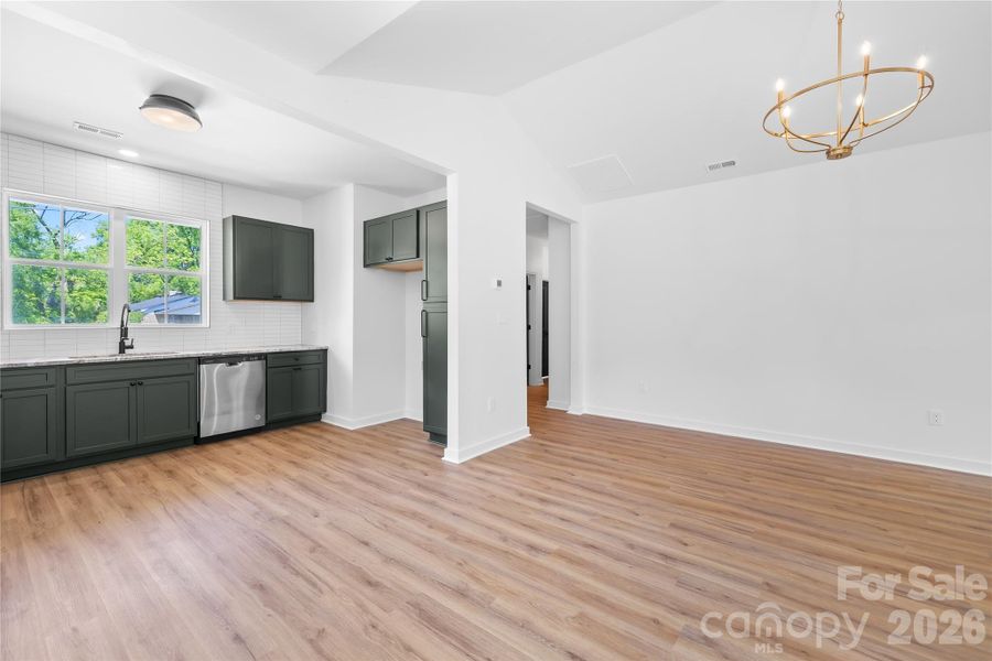 Spacious, unfurnished interior of a new home in , Rock Hill (Image 12).