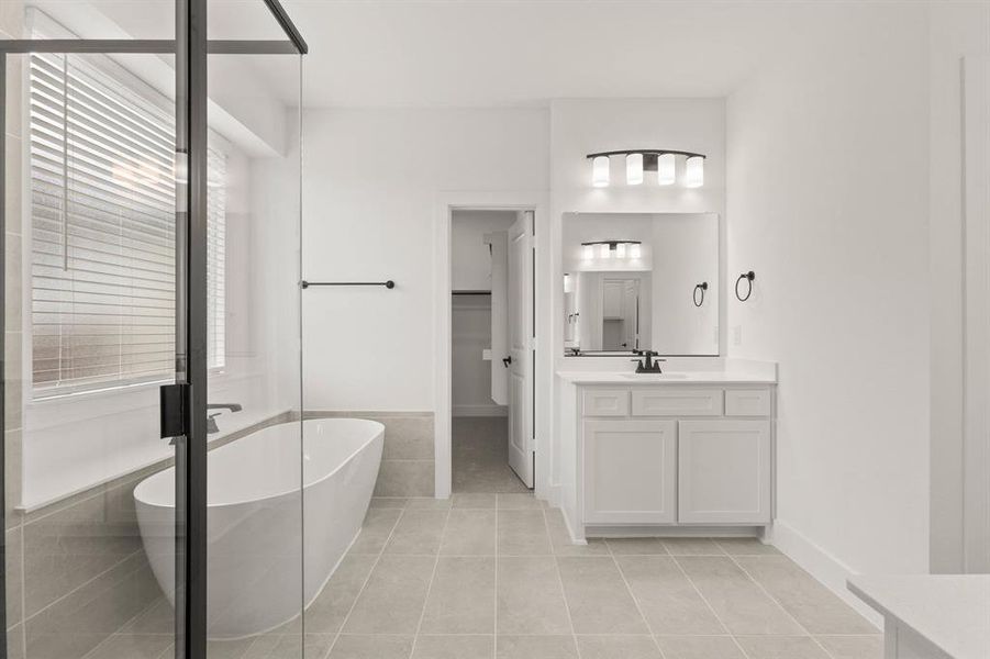 1743 Newport-Primary Suite-3 1743 Newport-Primary Suite-3