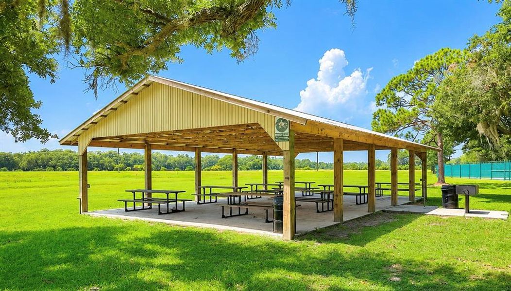 Community amenities in , Sebring (Image 30).