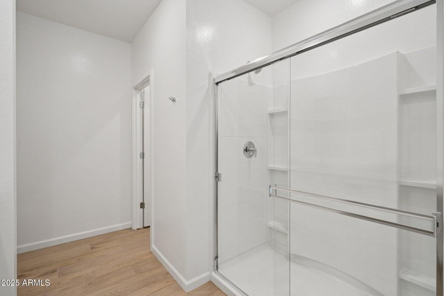 33-web-or-mls-W Mellen Ln-S0512-029