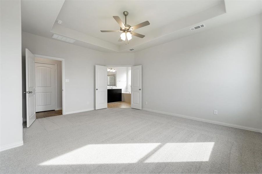 Spacious, unfurnished interior of a new home in Liberty Pointe, Gainesville (Image 37). Spacious, unfurnished interior of a new home in Liberty Pointe, Gainesville (Image 37).