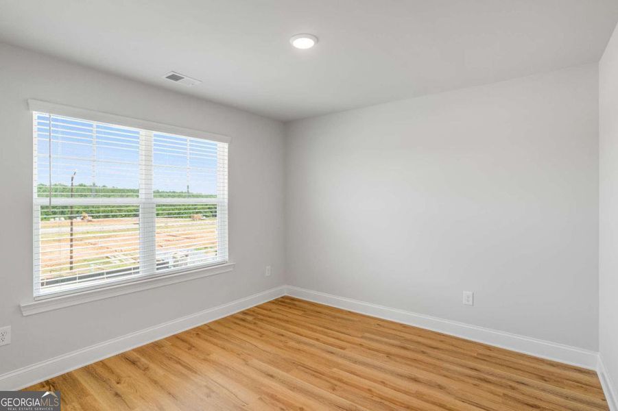 Spacious, unfurnished interior of a new home in Killian Manor at The Adares, Adairsville (Image 25). Spacious, unfurnished interior of a new home in Killian Manor at The Adares, Adairsville (Image 25).