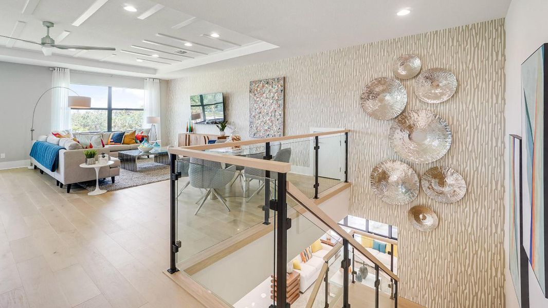 Model Photo used for reference Model Photo used for reference