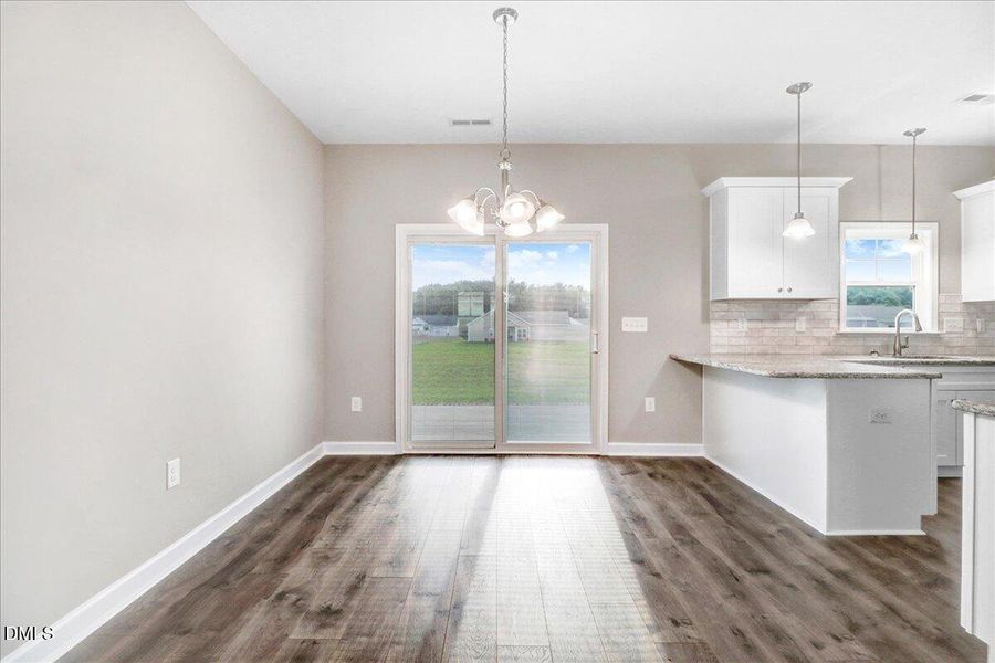 11-209 Dunbar Hl Dr-11