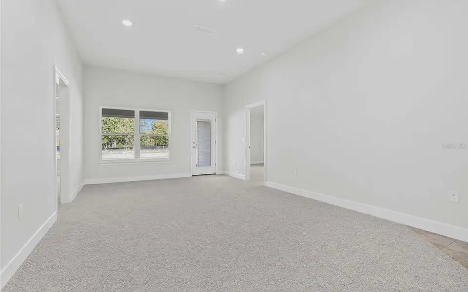 Spacious, unfurnished interior of a new home in The Preserve at Laurel Lake, Lake City (Image 15).