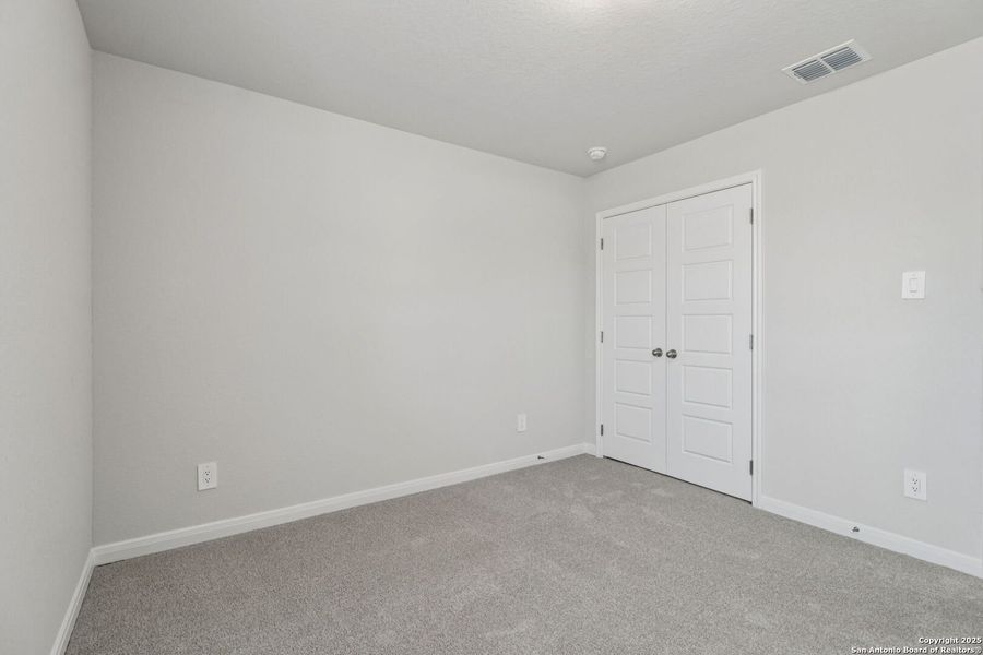 Spacious, unfurnished interior of a new home in Royal Crest, San Antonio (Image 44). Spacious, unfurnished interior of a new home in Royal Crest, San Antonio (Image 44).