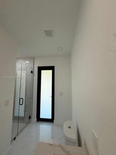 Image 39 of a home in .