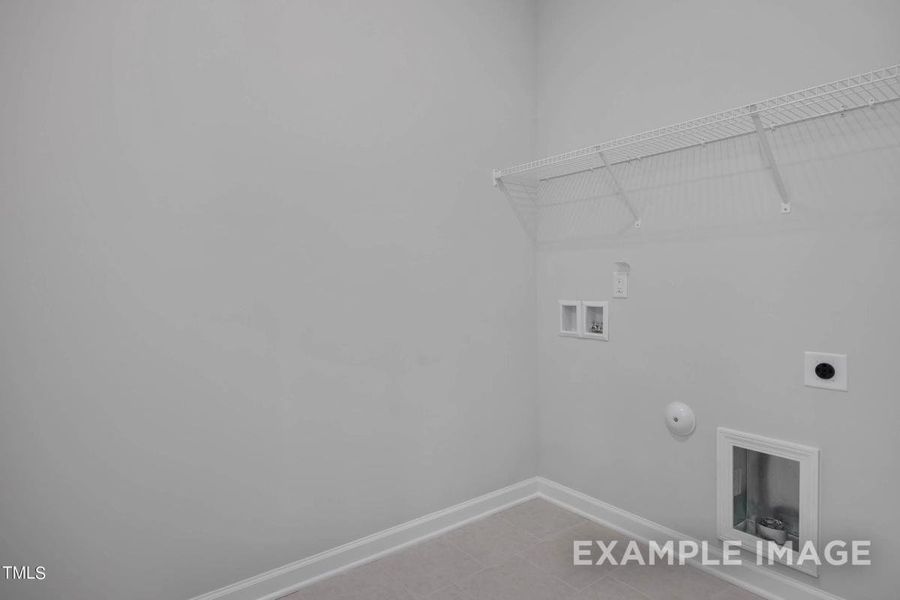 Image 31 of a home in Tobacco Road.